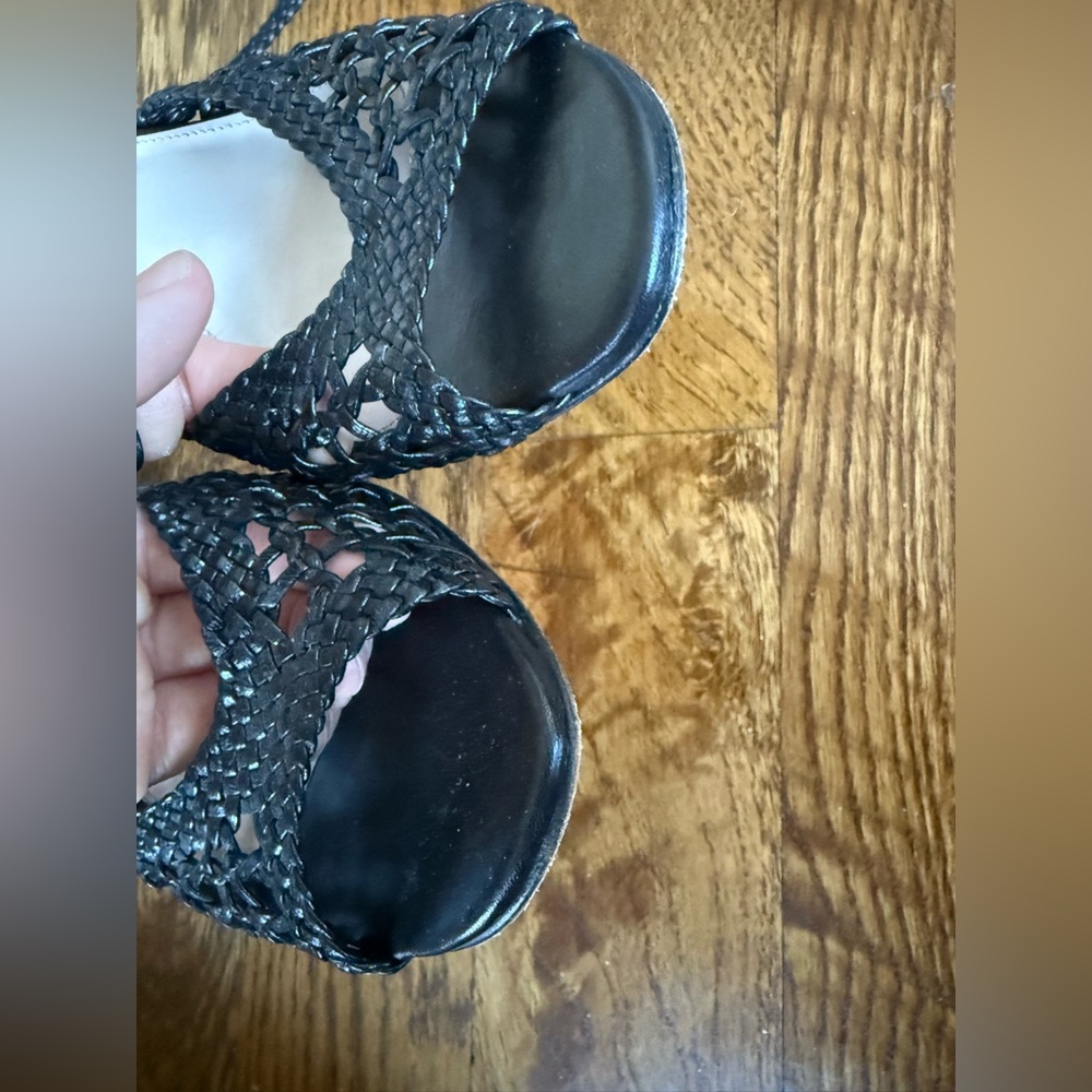 Rouje Black Woven Sandals - Picture 4 of 5